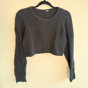 Black Textured Cropped Knit Sweater